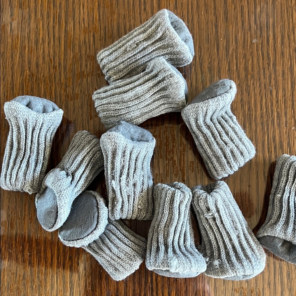 10 Chair Leg Socks
